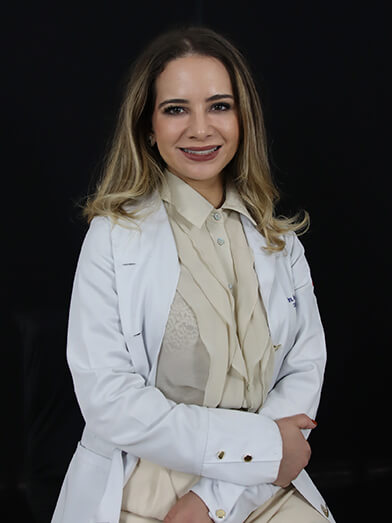 Dra. Flavia Maria Santana da Silva